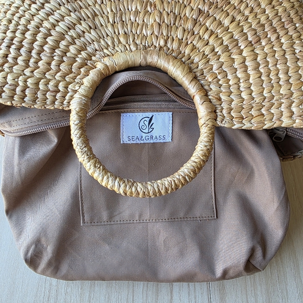 Sea And Grass Camryn White Pom Pom Bag - Picture 8 of 10